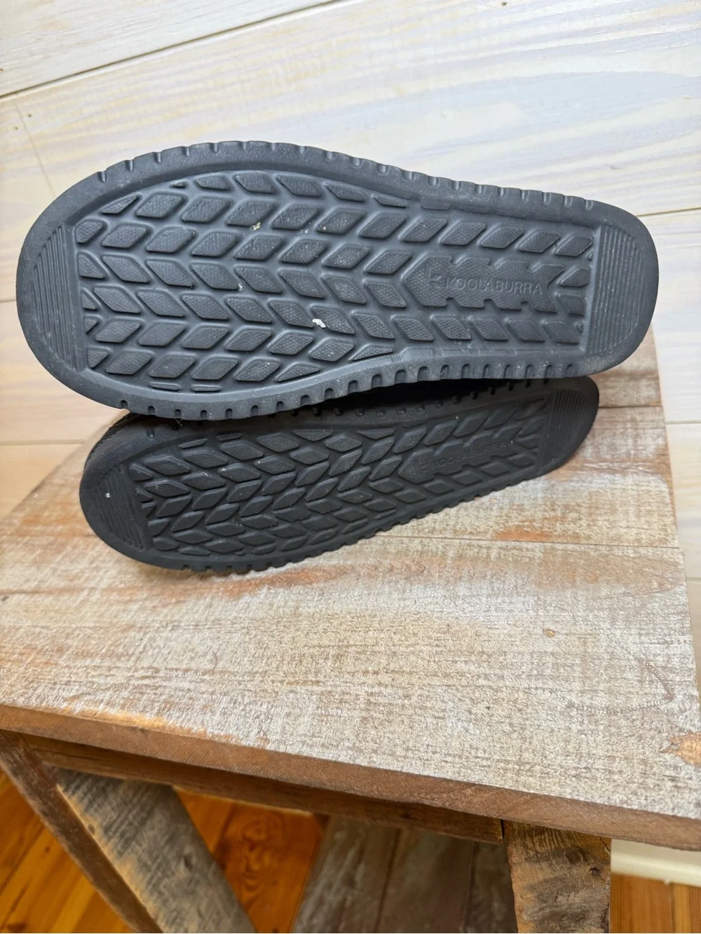 Koolaburra cozy shearling